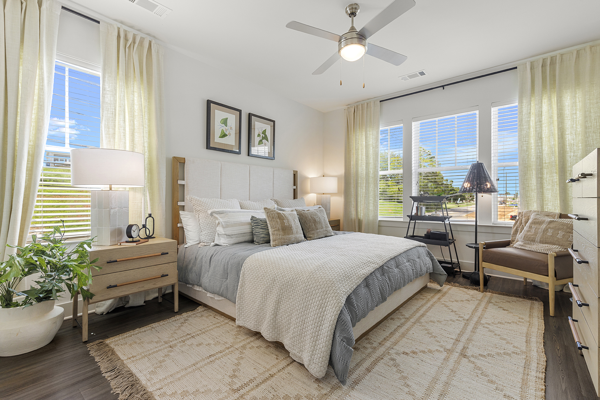 Huntsville Apartments - The Villas at Old Monrovia